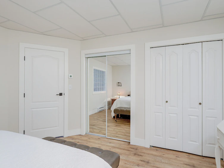 16-4360 Emily Carr Drive, Saanich, BC, V8X 4Y4 - 37