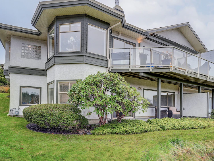 16-4360 Emily Carr Drive, Saanich, BC, V8X 4Y4 - 43