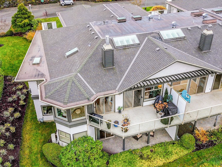 16-4360 Emily Carr Drive, Saanich, BC, V8X 4Y4 - 41