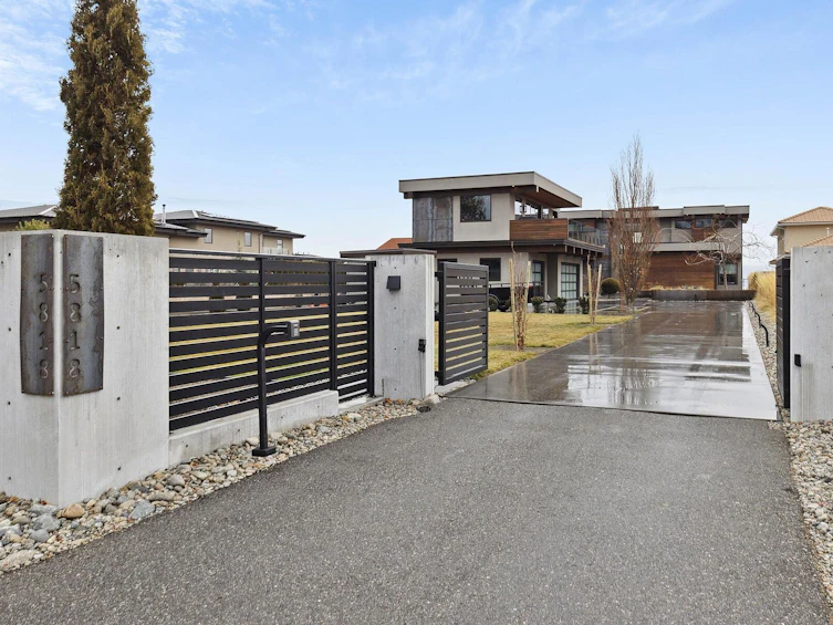 5818 Dale Avenue, Summerland, BC, V0H 1Z9