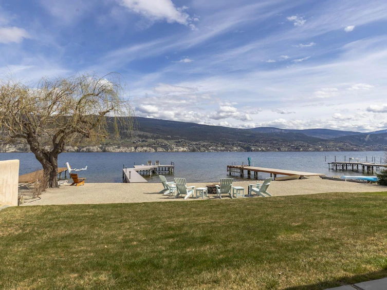 5818 Dale Avenue, Summerland, BC, V0H 1Z9 - 2