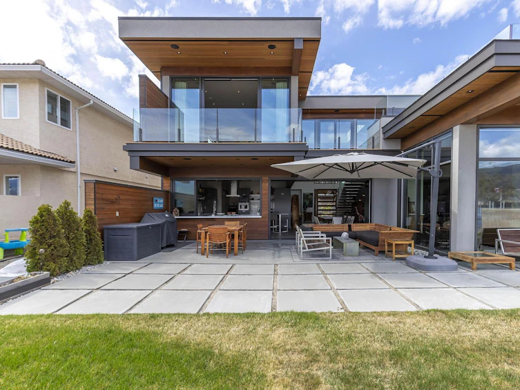 5818 Dale Avenue, Summerland, BC, V0H 1Z9 - 39