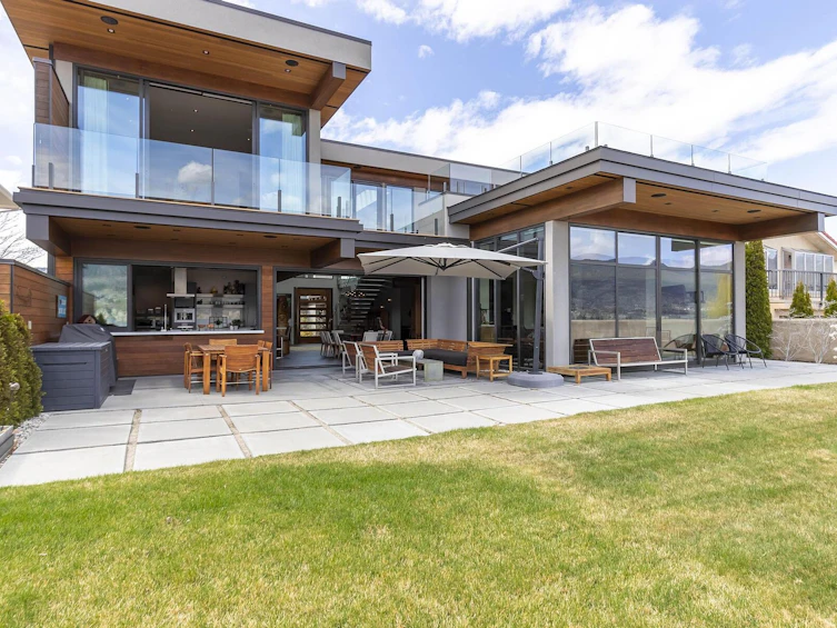 5818 Dale Avenue, Summerland, BC, V0H 1Z9 - 40