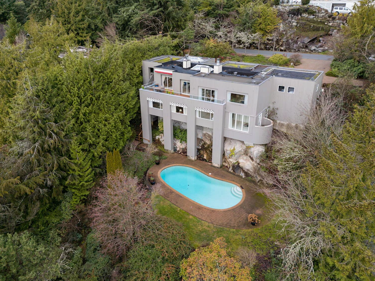 4655 Woodgreen Drive, West Vancouver, BC, V7S 2V4 - 2