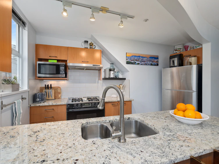 315-638 W 7th Avenue, Vancouver, BC, V5Z 1B5 - 3