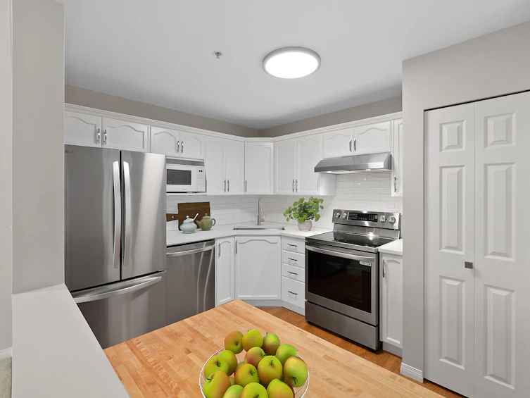 301 Maude 506a Road, Port Moody, BC, V3H 5B1 - 3