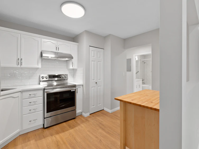 301 Maude 506a Road, Port Moody, BC, V3H 5B1 - 18