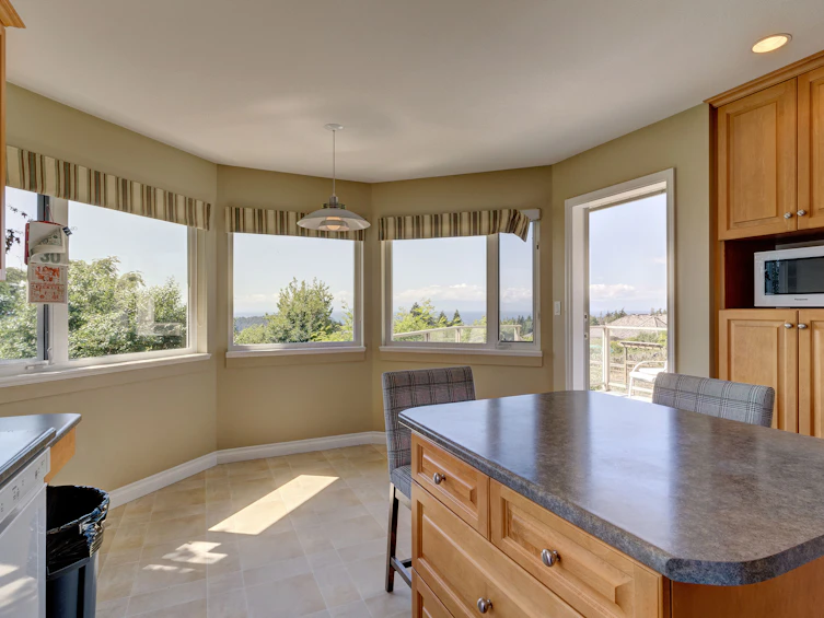 6183 Oracle Road, Sechelt, BC, V7Z 0N7 - 13