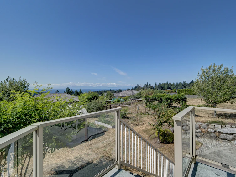 6183 Oracle Road, Sechelt, BC, V7Z 0N7 - 20