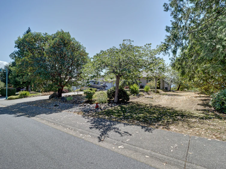 6183 Oracle Road, Sechelt, BC, V7Z 0N7 - 31