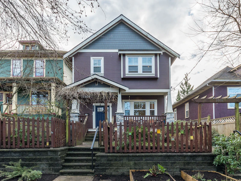 1604 E 13th Avenue, Vancouver BC V5N 2B8