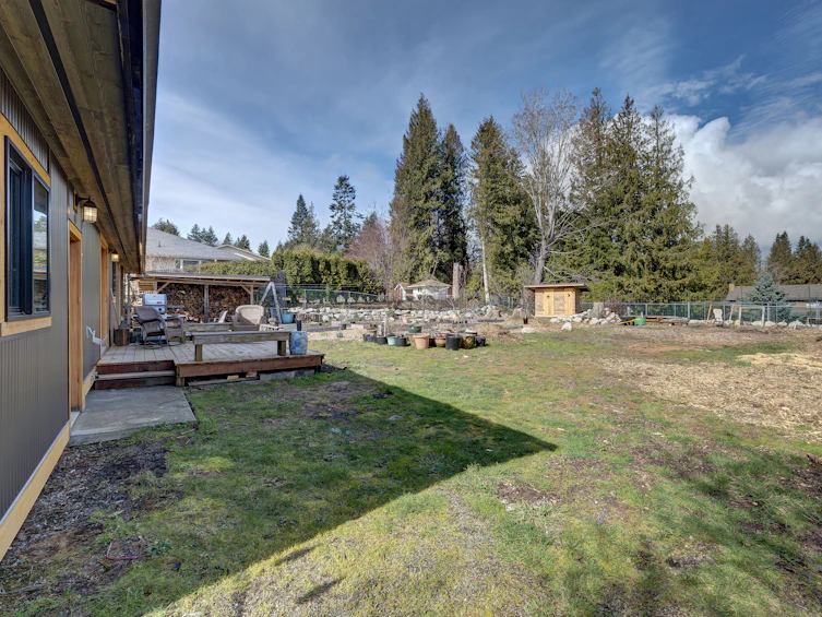 7822 Redrooffs Road, Halfmoon Bay, BC, V7Z 1A4 - 33
