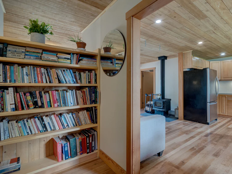 7822 Redrooffs Road, Halfmoon Bay, BC, V7Z 1A4 - 6