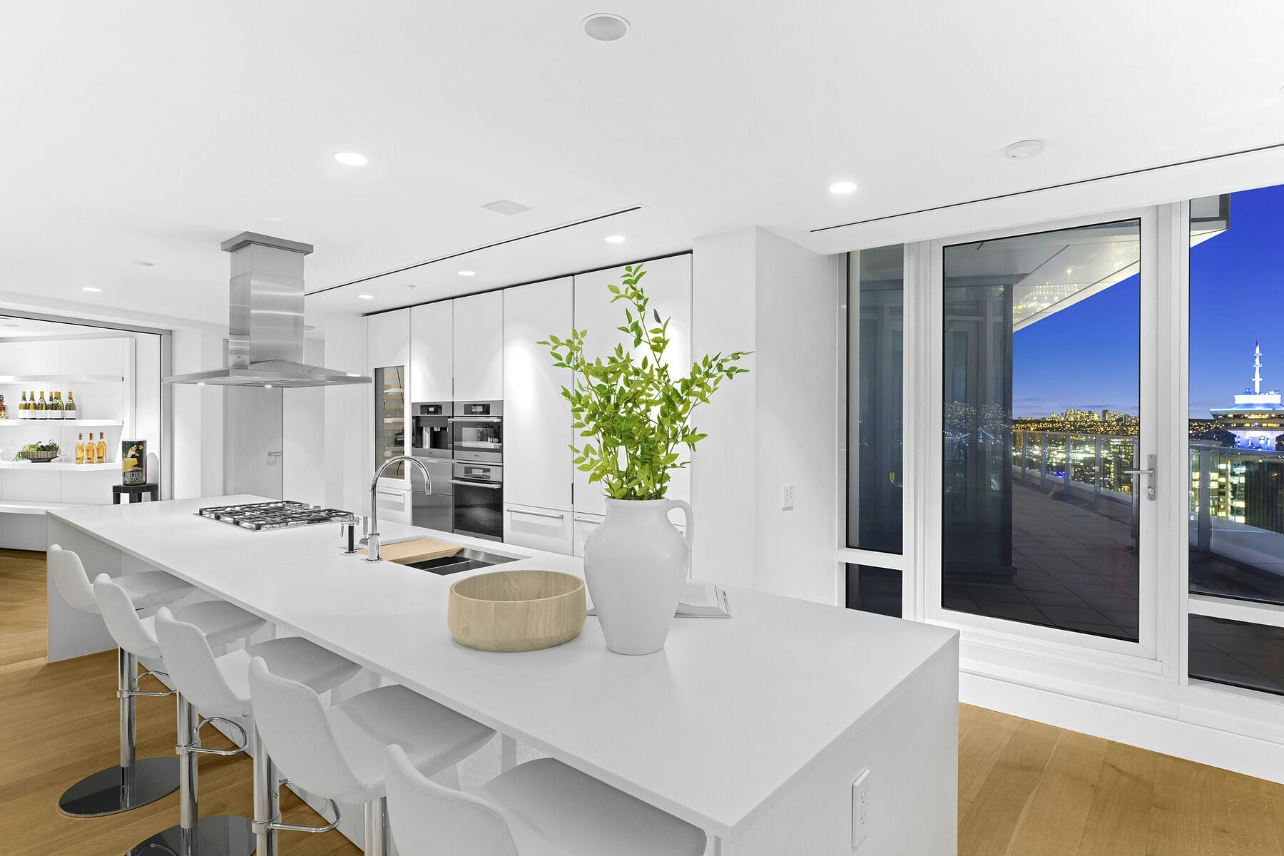 4602-1011 W Cordova Street - 4
