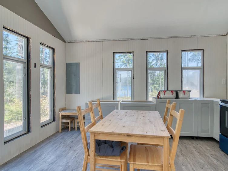 8625 Sakinaw Creek Road, Pender Harbour Egmont, BC, V0N 2H0 - 8