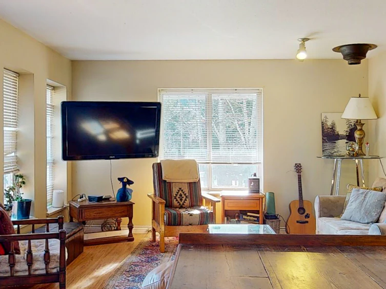 6808 Maple Road, Pender Harbour Egmont, BC, V0N 1N0 - 6
