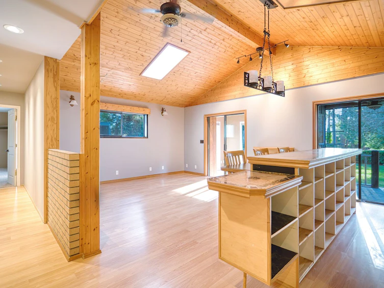 7858-7860 Redrooffs Road, Halfmoon Bay, BC, V7Z 1A4 - 11