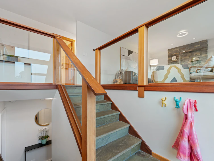 1668 Pierard Road, North Vancouver, BC, V7J 1Y2 - 80