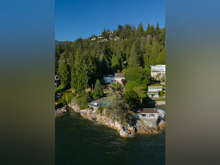 5240 Marine Drive, West Vancouver, BC, V7W 2P8 - 51
