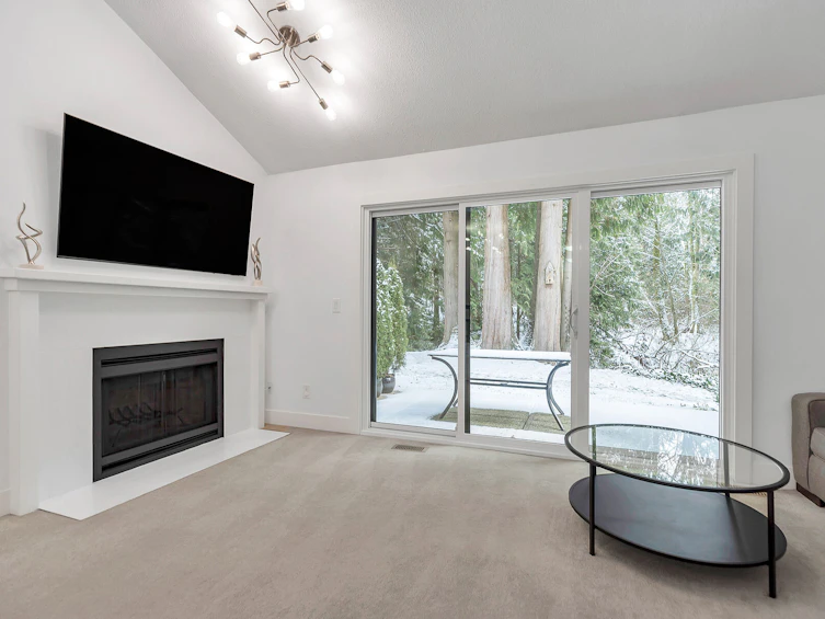 8577 Flowering Place, Burnaby, BC, V5A 4B4 - 12