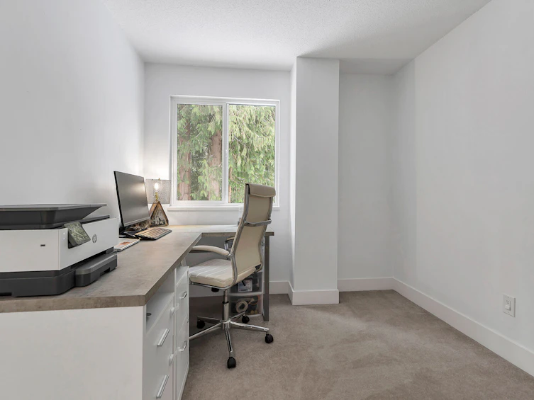8577 Flowering Place, Burnaby, BC, V5A 4B4 - 24