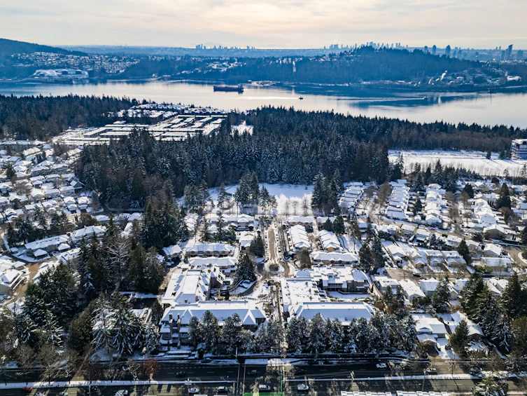 307-1050 Bowron Court, North Vancouver, BC, V7H 2X6 - 4