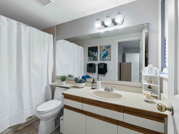 307-1050 Bowron Court, North Vancouver, BC, V7H 2X6 - 26