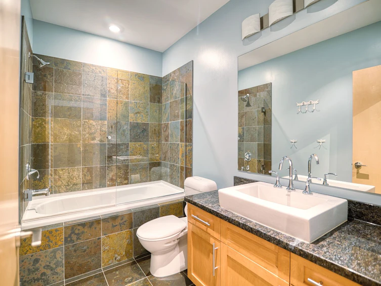 6498 Wildflower Place, Sechelt, BC, V7Z 0M9 - 32