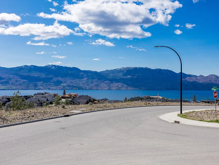 1642 Touriga Place, West Kelowna, BC, V4T 3B5 - 23