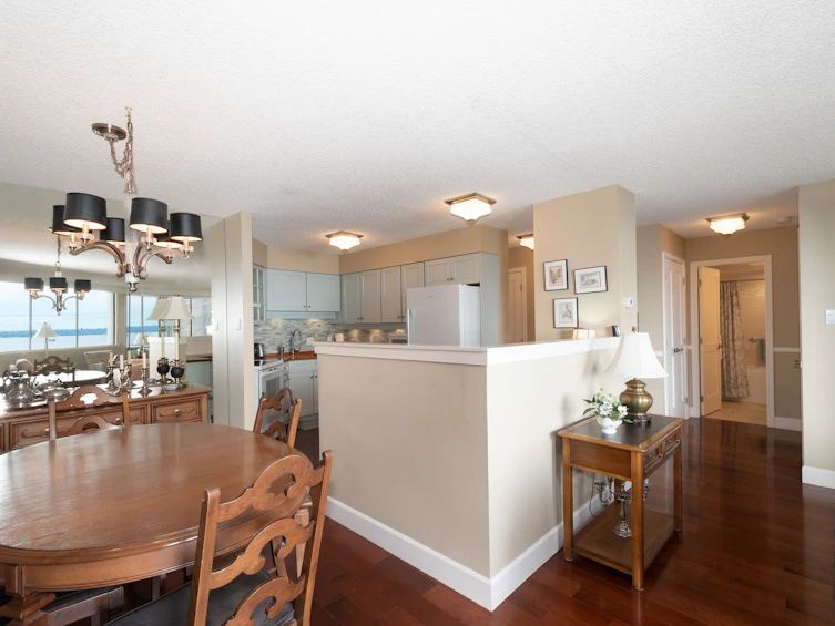 401-2165 Argyle Avenue, West Vancouver, BC, V7V 1A5 - 20