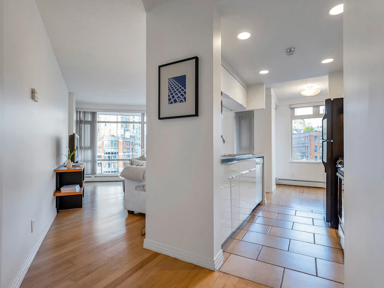 601-189 Davie Street, Vancouver, BC, V6Z 2X9 - 5