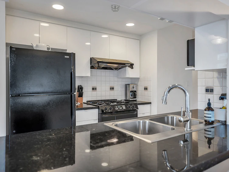 601-189 Davie Street, Vancouver, BC, V6Z 2X9 - 10