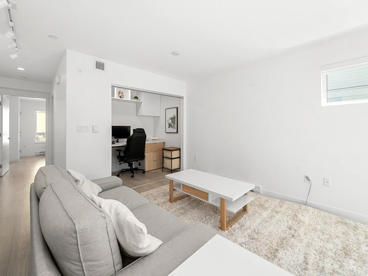 221-311 E 16th Avenue, Vancouver, BC, V5T 2T7 - 9