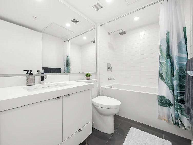 221-311 E 16th Avenue, Vancouver, BC, V5T 2T7 - 10