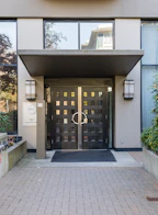 151 2nd Street W 1002