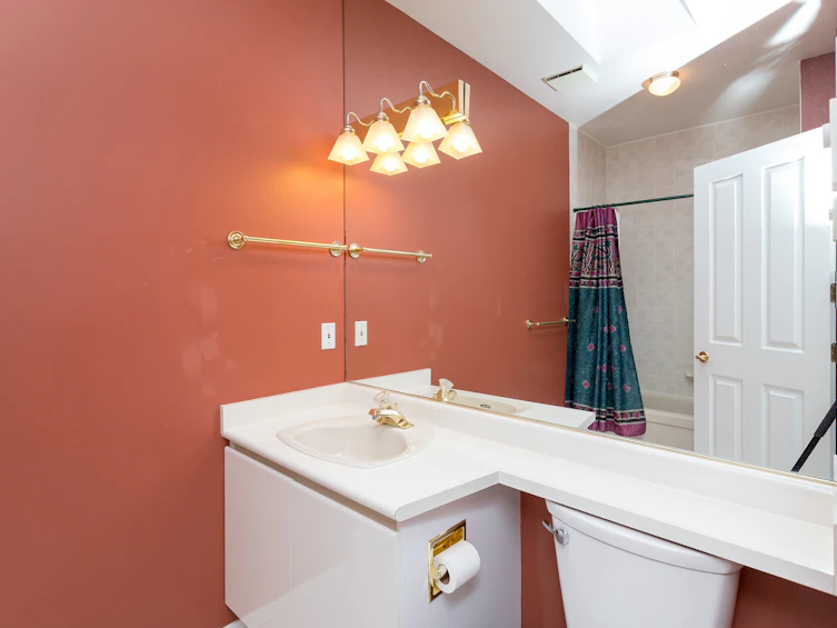 9-4771 Cordova Bay Road, Saanich, BC, V9Y 2J7 - 30