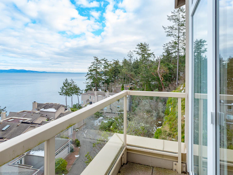 9-4771 Cordova Bay Road, Saanich, BC, V9Y 2J7 - 46