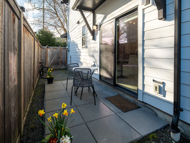1509 San Juan Avenue, Saanich, BC, V8N 2L4 - 38