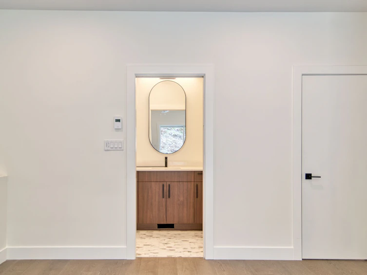 5409 Stellar Way, Sechelt, BC, V7Z 0M1 - 18