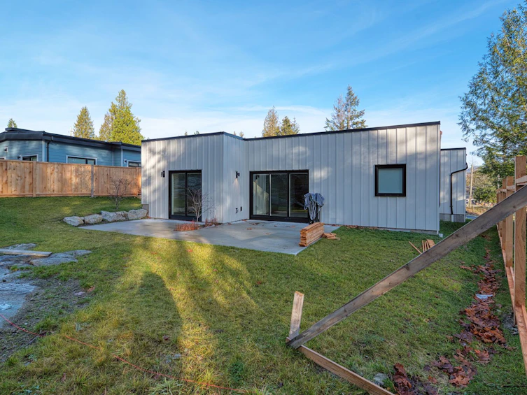 5409 Stellar Way, Sechelt, BC, V7Z 0M1 - 34