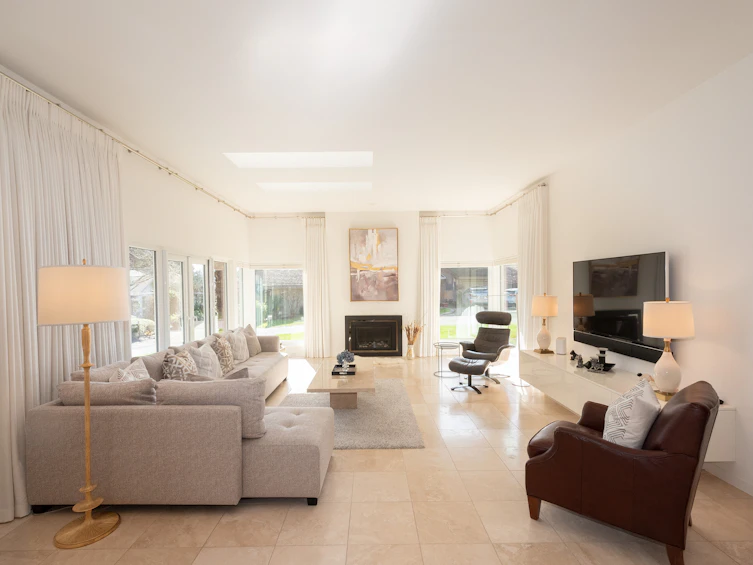 6955 Odlum Court, West Vancouver, BC, V7W 3B6 - 3