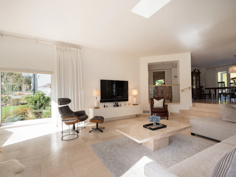 6955 Odlum Court, West Vancouver, BC, V7W 3B6 - 6