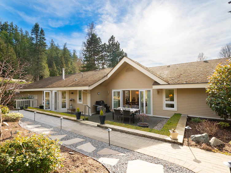 6955 Odlum Court, West Vancouver, BC, V7W 3B6 - 37