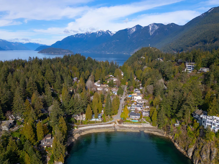 6955 Odlum Court, West Vancouver, BC, V7W 3B6 - 54