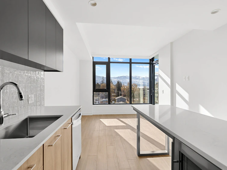 506-3699 Capozzi Road, Kelowna, BC, V1W 0G3