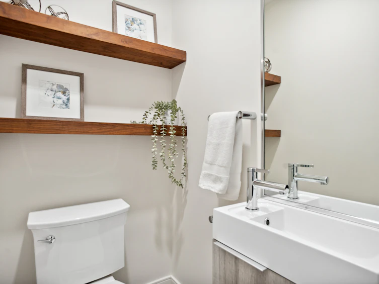2728 Wall Street, Vancouver, BC, V5K 1A9 - 20