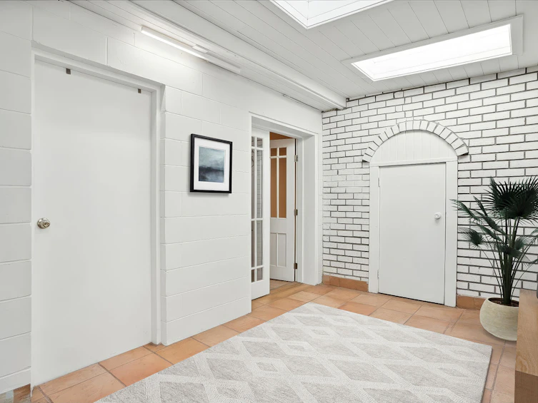 2728 Wall Street, Vancouver, BC, V5K 1A9 - 32