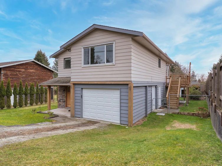 773 Seacot Way, Gibsons, BC, V0N 1V9 - 2