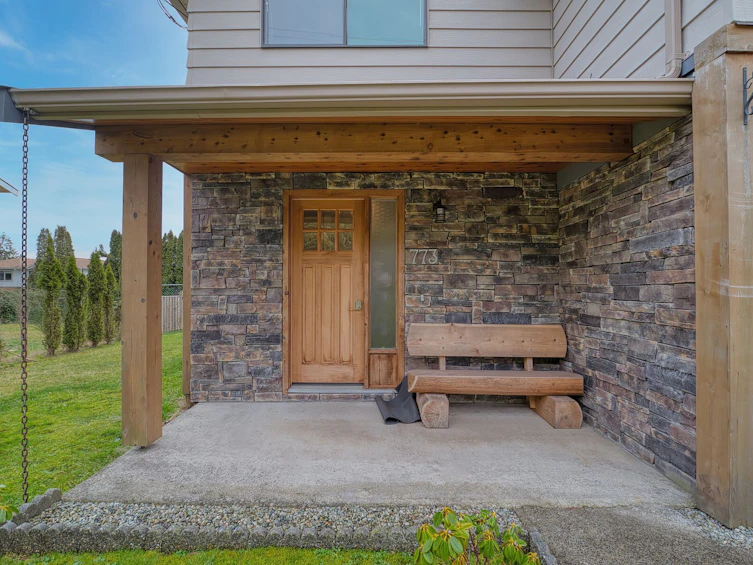 773 Seacot Way, Gibsons, BC, V0N 1V9 - 9