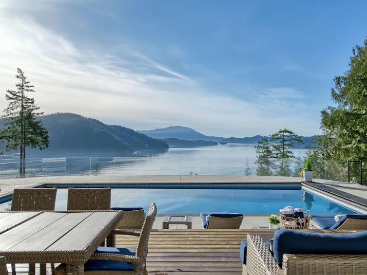 165 Witherby Road, Gibsons, BC, V0N 1V6